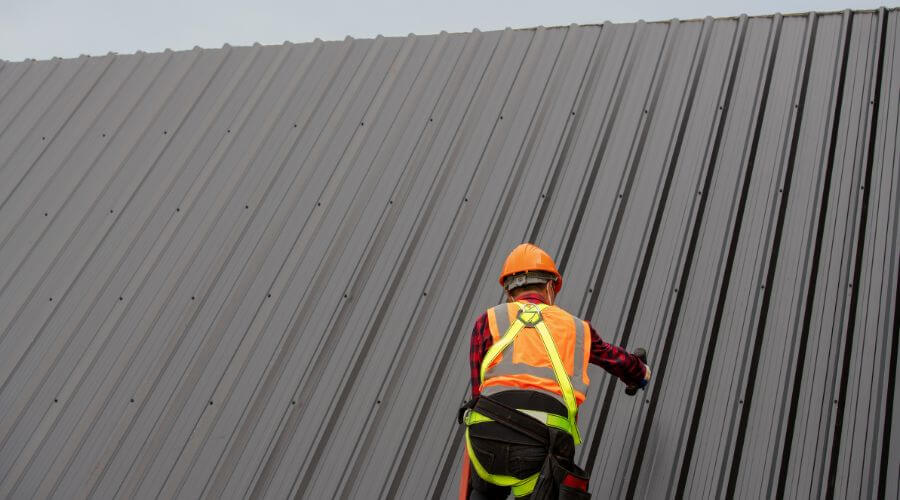 Professional residential roofers in Holman, NM